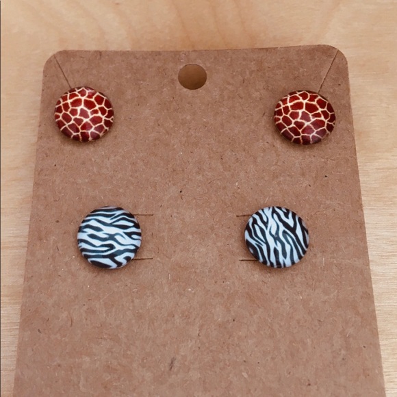 Zebra & Giraffe Stud Earrings - Picture 2 of 8